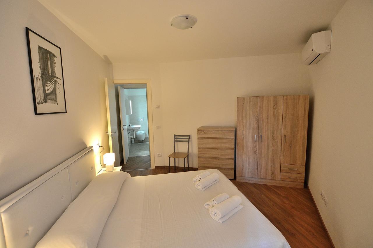 Apartment Del Pescatore Torri Del Benaco Luaran gambar